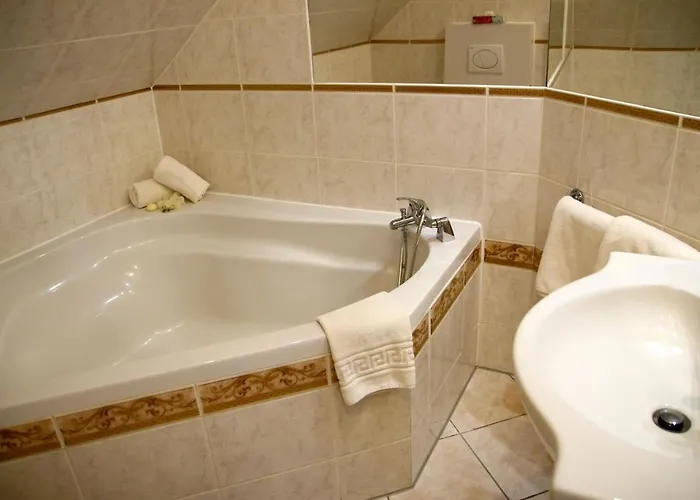 Seeberg Hotel 3*